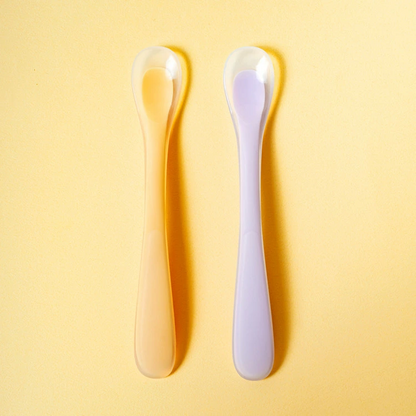 ベビー食器 シリコン すくいやすい ひっくり返らない セット 吸盤 テーブルにくっつく 離乳食 ボウル スプーン マザースプーン ギフトセット reliev リリーブ ベビー食器セット 出産お祝い プレゼント 子供用食器 医療用シリコン使用 食洗機 電子レンジOK